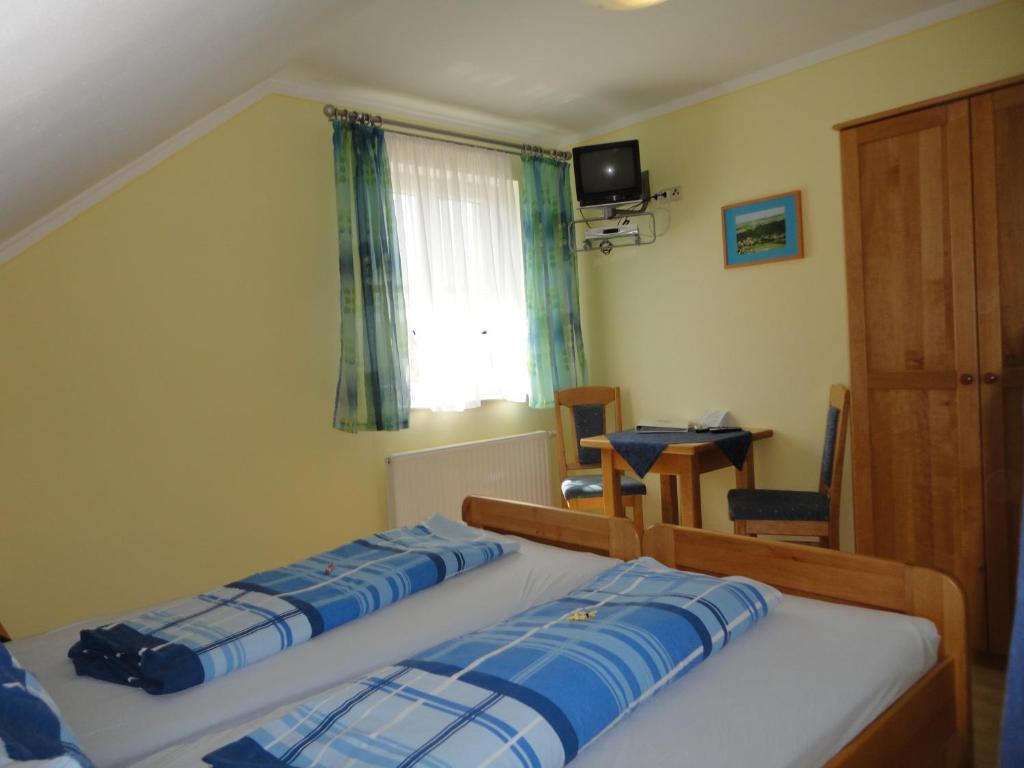 Gaestezimmer Rieder Staatz Pokoj fotografie